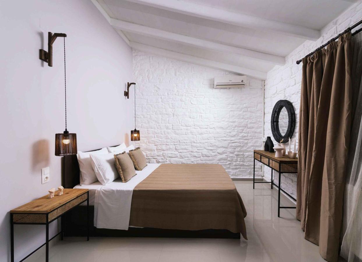 Villa Repsimia With Private Jacuzzi Кокинос Пиргос Екстериор снимка